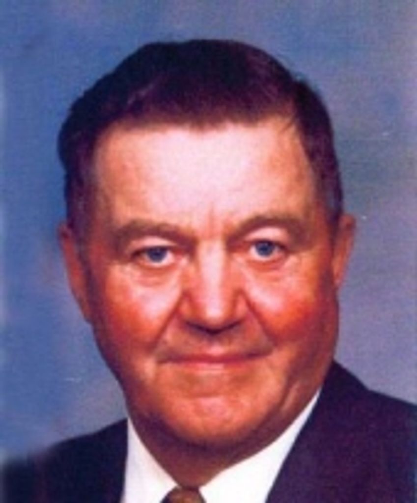Clarence Tomschin