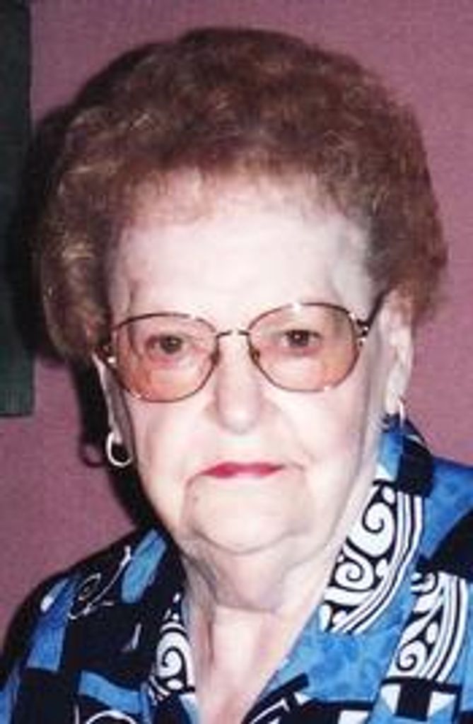 Della "Bobbe" Davis