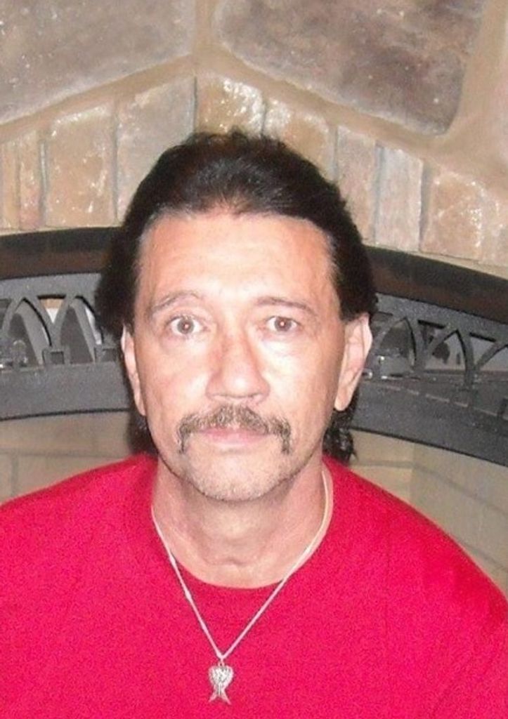Robert Wayne Henson Profile Photo