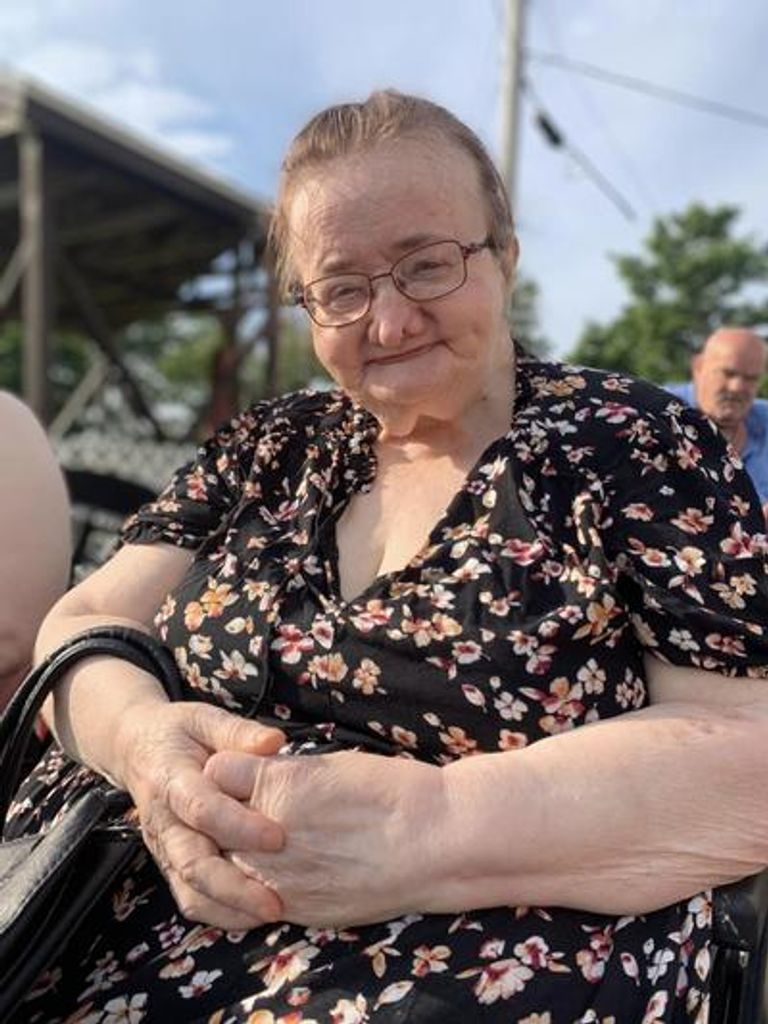 Beverlee Lorraine Delamarre Profile Photo