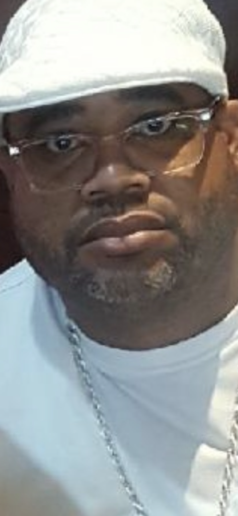 Michael Eugene Middleton "Big Mike" Jr.