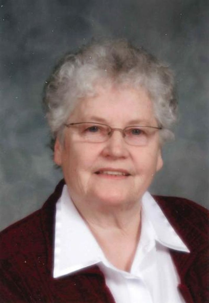 Doris "Dorie" Betty Georgina Davis