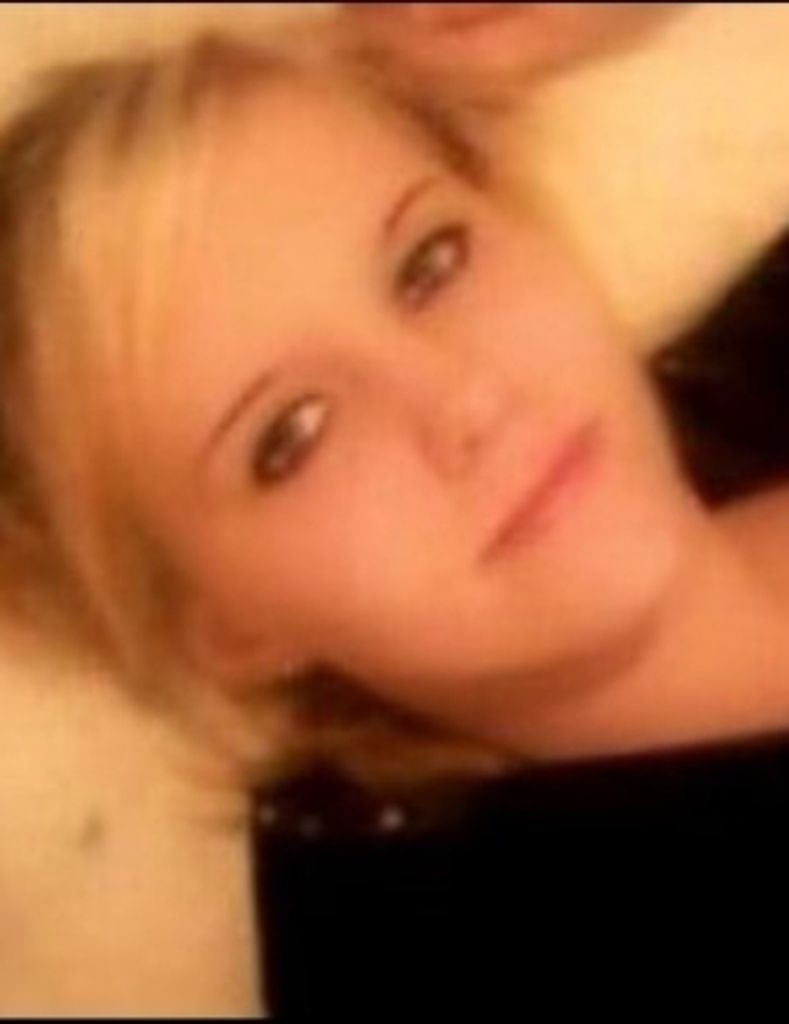 Kelsie  Lee  Barnier 