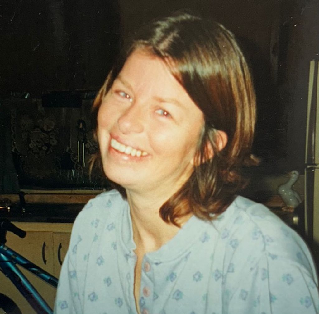 Sandra "Sandy" Dee Belcher