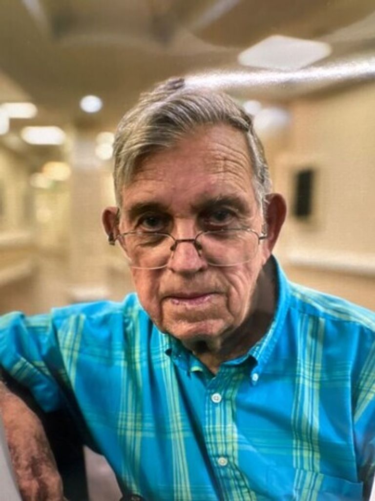 Bobby Stinson Profile Photo