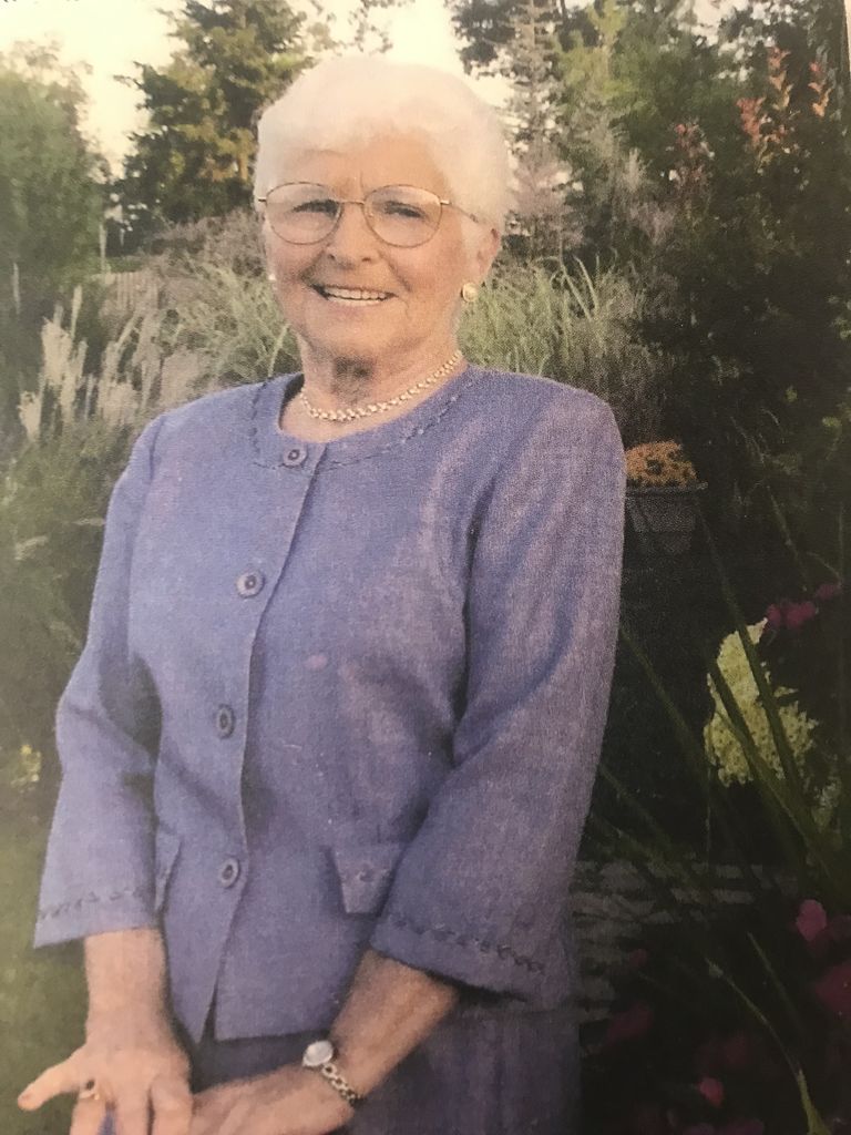 Carmelita "Carm" Dolores Gibbons