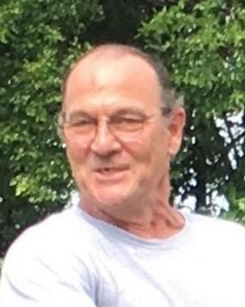 Brett Lindner