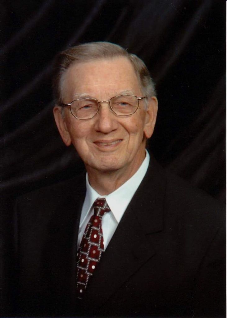 Russell Hill Profile Photo