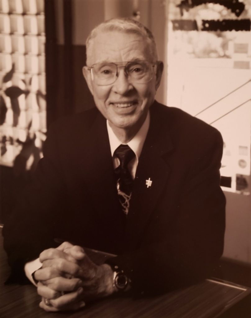 Wilbur Eugene "Gene" Thomas Profile Photo