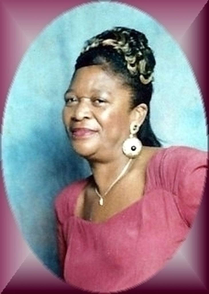 Sarah Smith Profile Photo