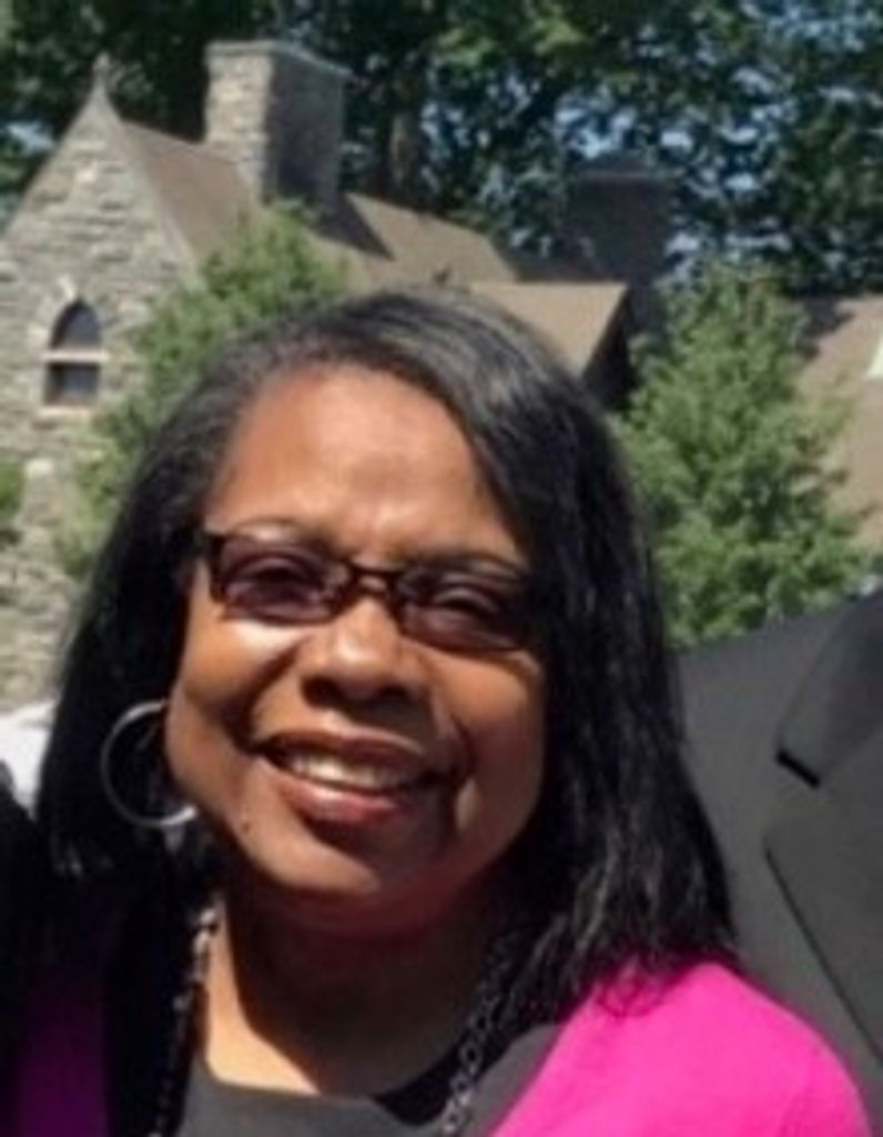 Elaine J King Profile Photo
