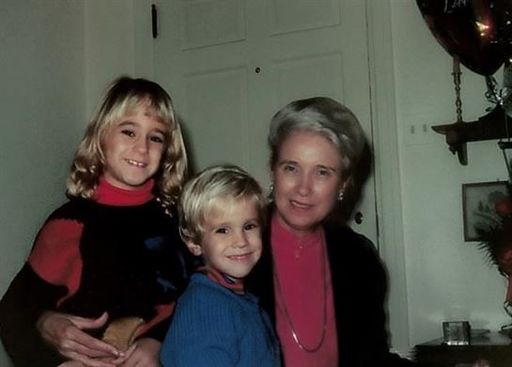 Marlene Bell photo gallery thumbnail 33 of 45