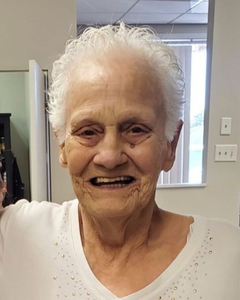 Ella Mae Buquet