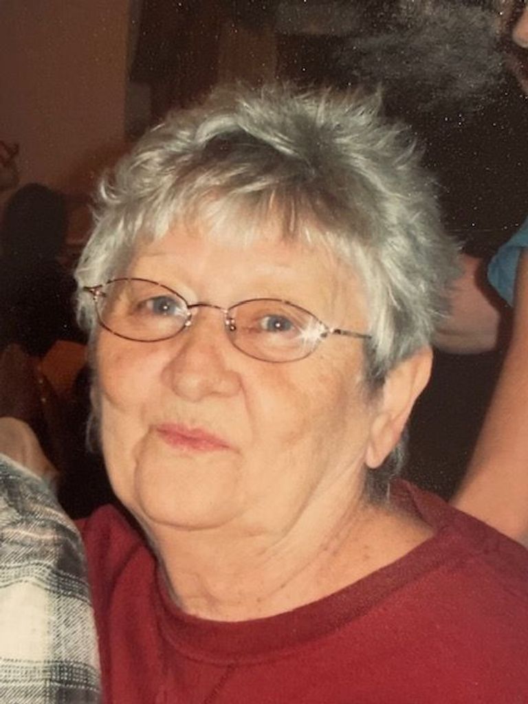 Victoria Dennis Profile Photo