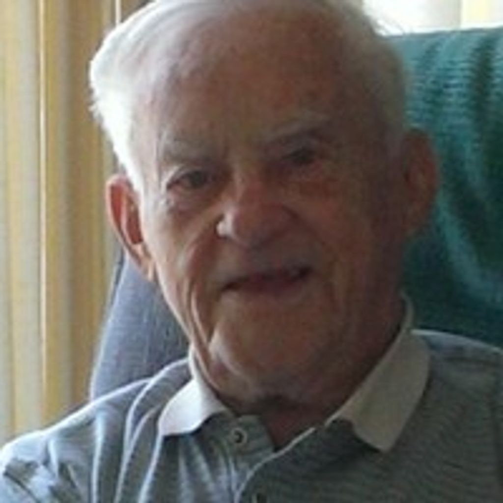 Martin F Victor