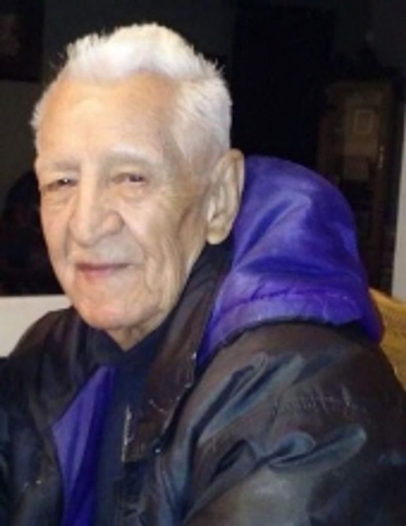Max  Griego