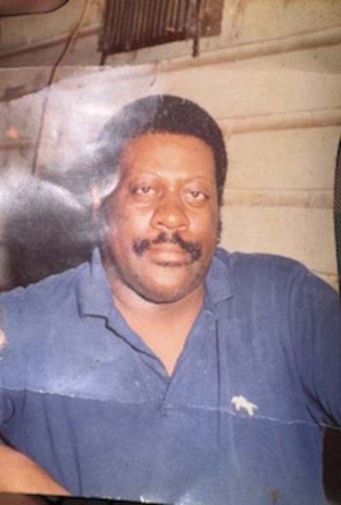 Lloyd Smith Profile Photo