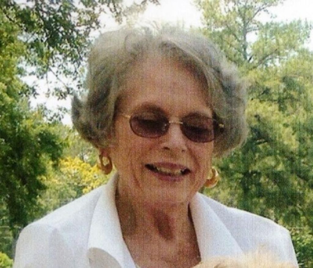 Dorothy Carolyn "Dot" Coulter Profile Photo