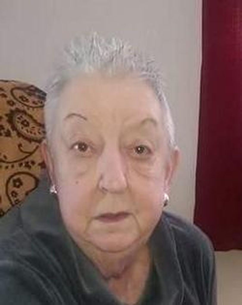 Emma L Lanham Profile Photo