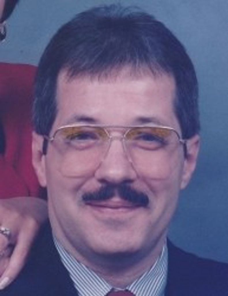 Stefan A Lesniewski Profile Photo