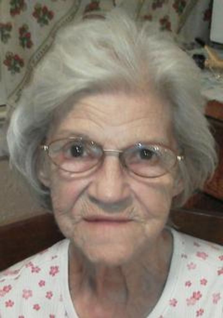 Maggie Lee (Frick)  Epps