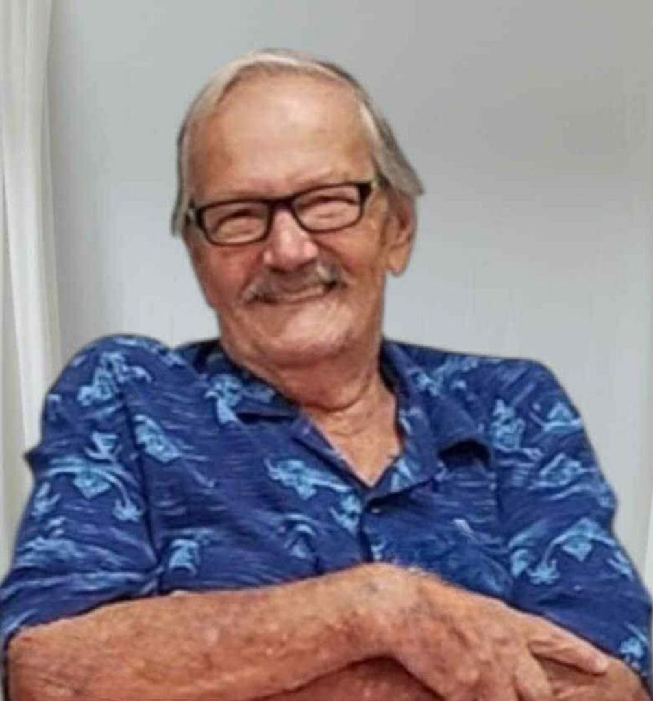 Robert "Bob" Peasley, Sr.