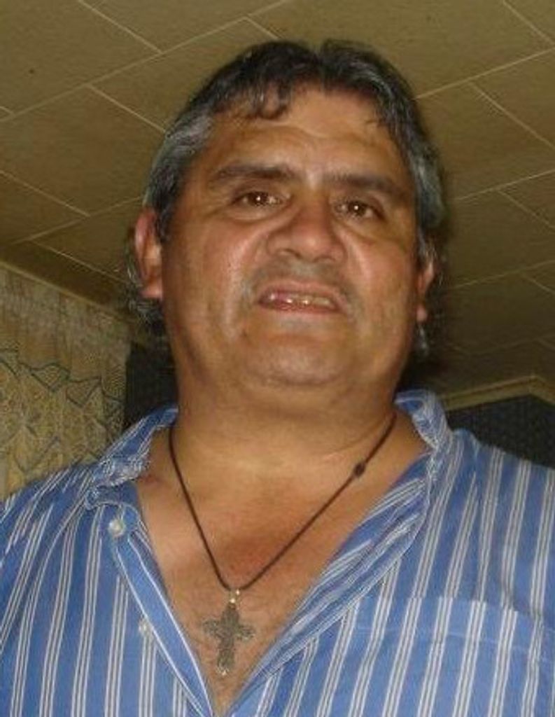 Frank Castillo Profile Photo