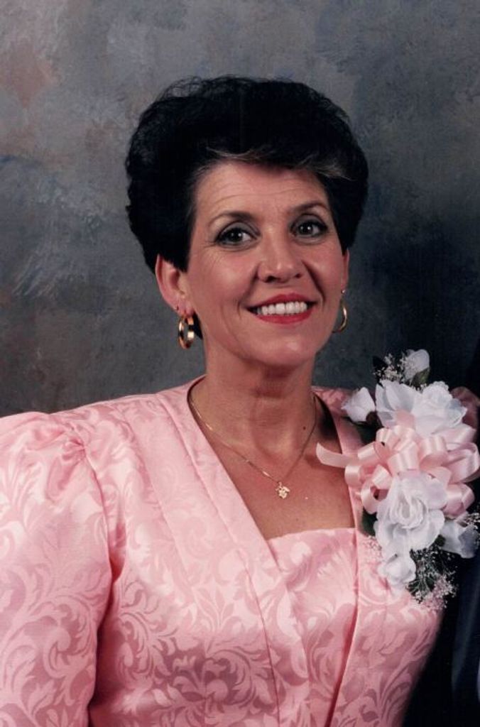 Belinda "Bink" (Elliott)  Jones Profile Photo