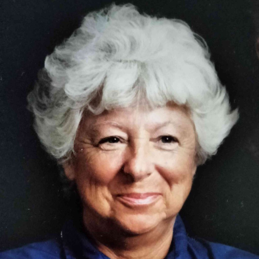 Lorraine Sarrels Profile Photo