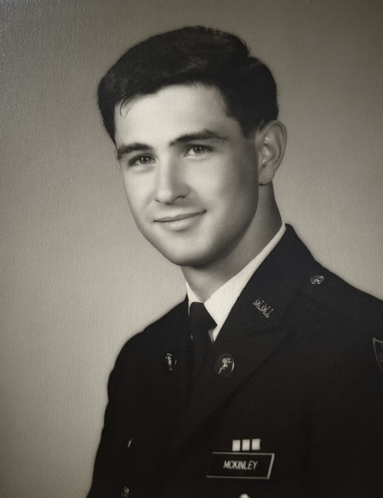 Stephen  Lewis Mckinley