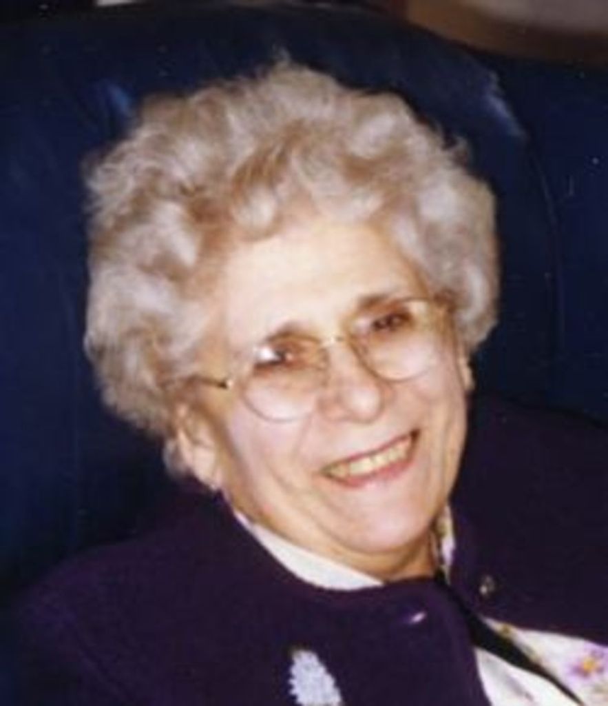 Violet Galazan Profile Photo