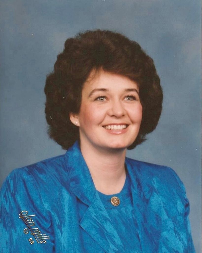 Maureen MacGillis Profile Photo
