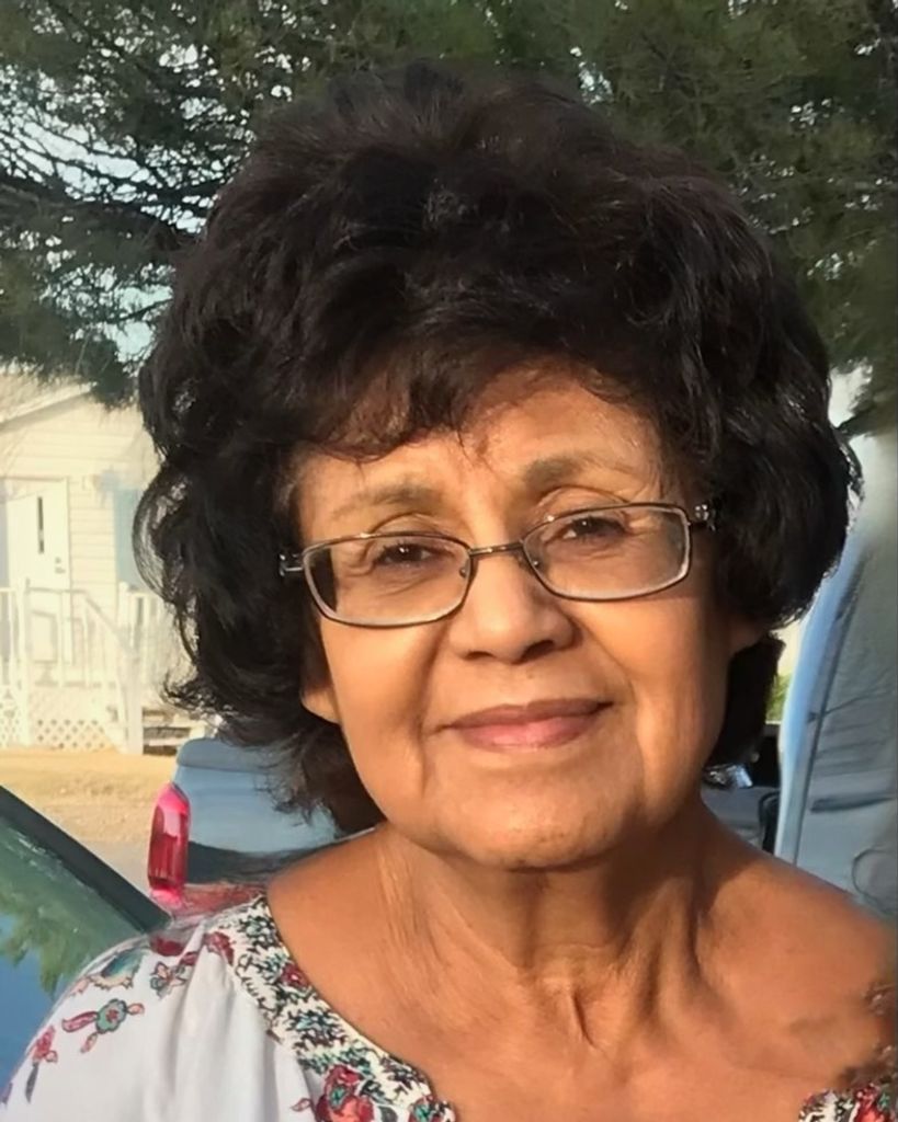 Carolina J Rivas Profile Photo