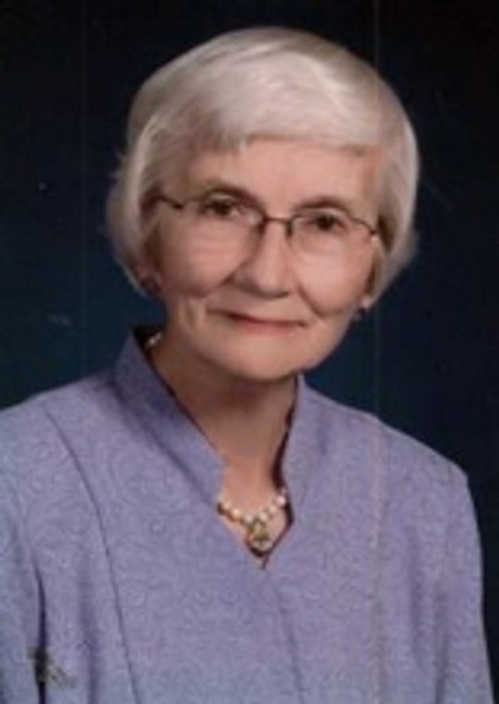 Aline  M. Mackowiak