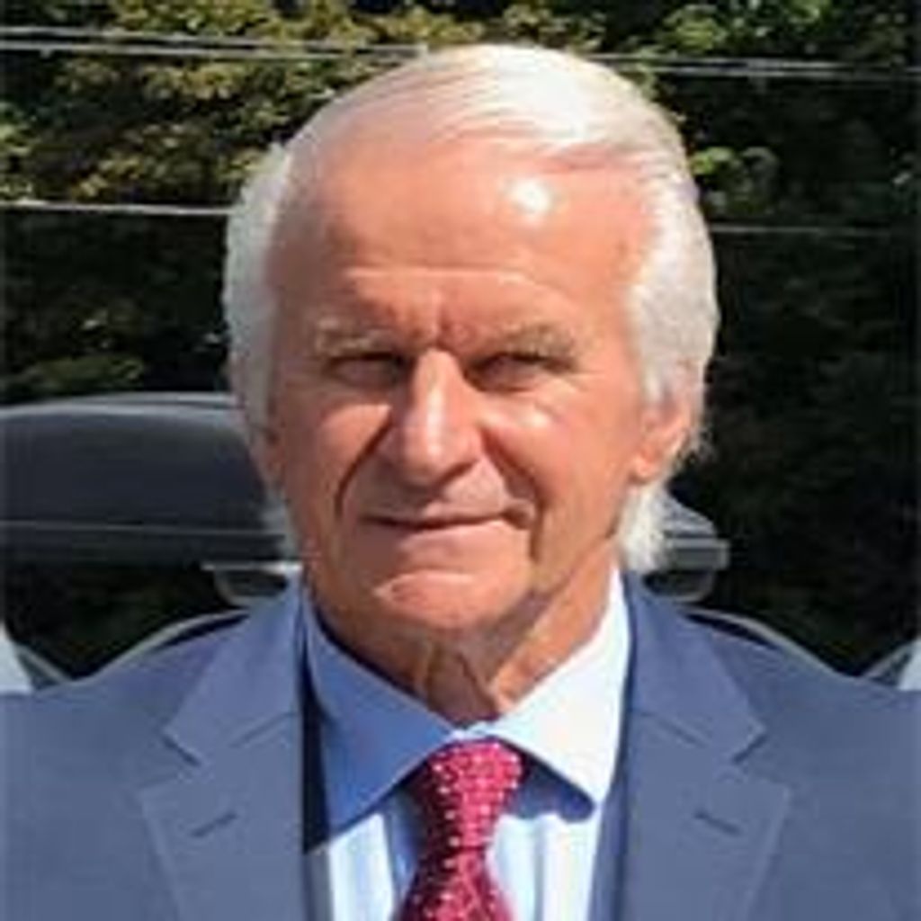 Paul David Gasparik Profile Photo