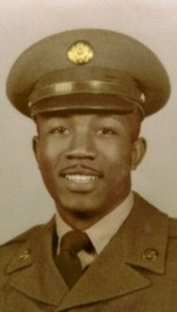 Nathan Hinton, Jr. Profile Photo