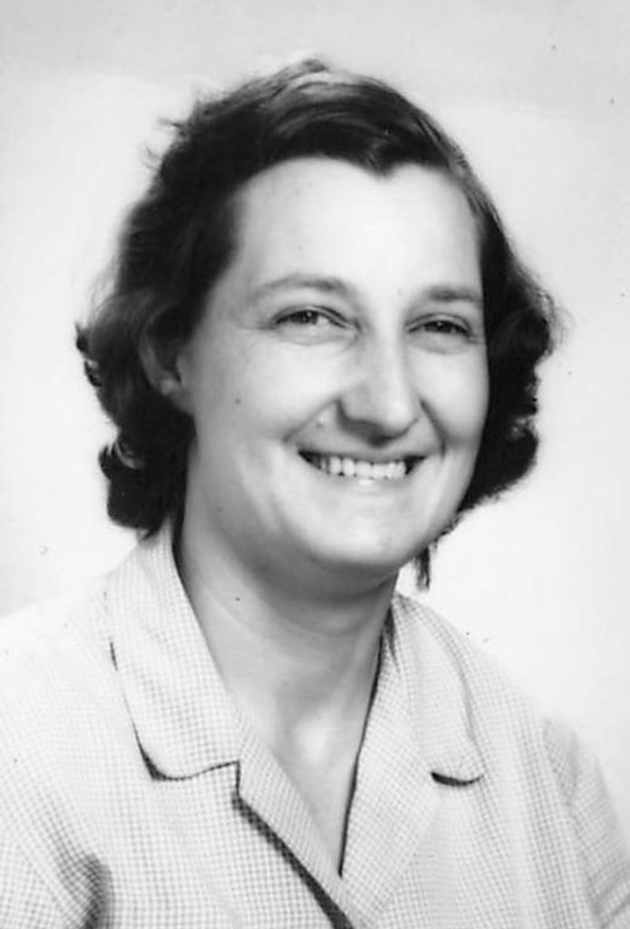 Mary "Betty" (Peek)  Mccall