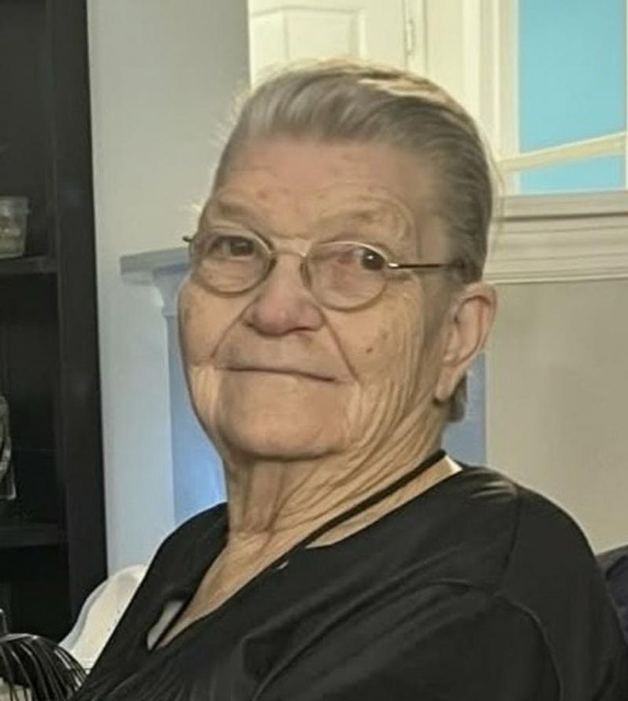 Ruth Linson Profile Photo