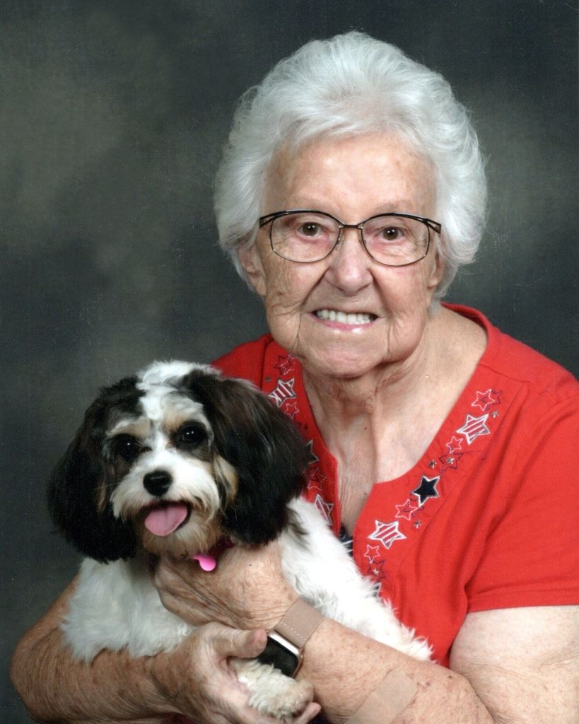 Lois Elaine Weaver Profile Photo