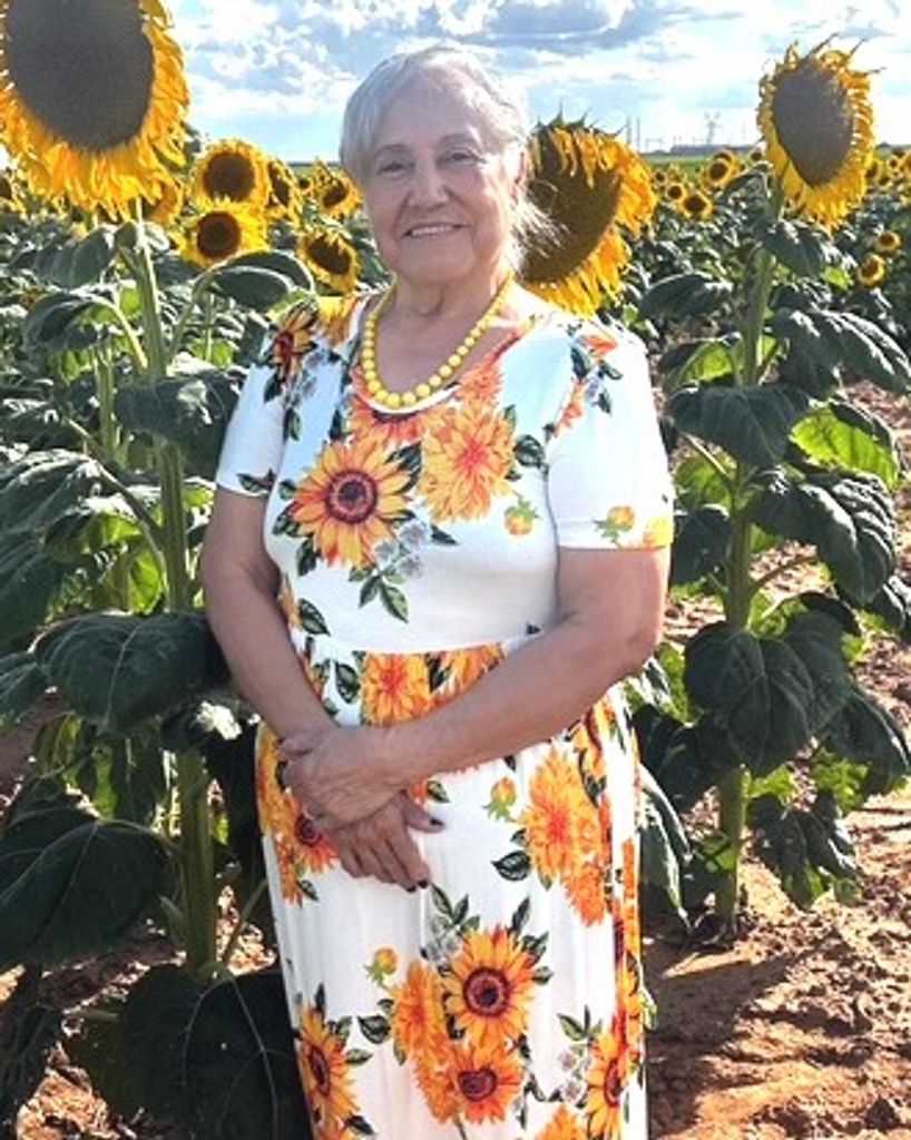 Elva F. Flores