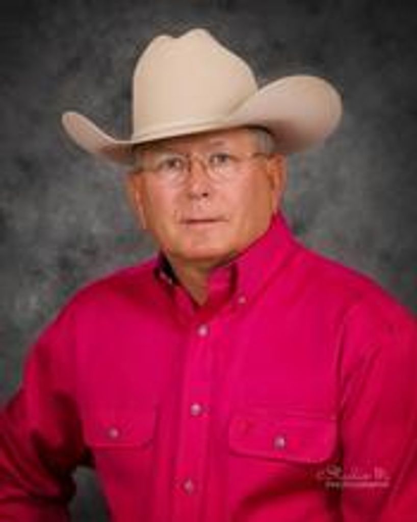Bruce Tomlinson Profile Photo