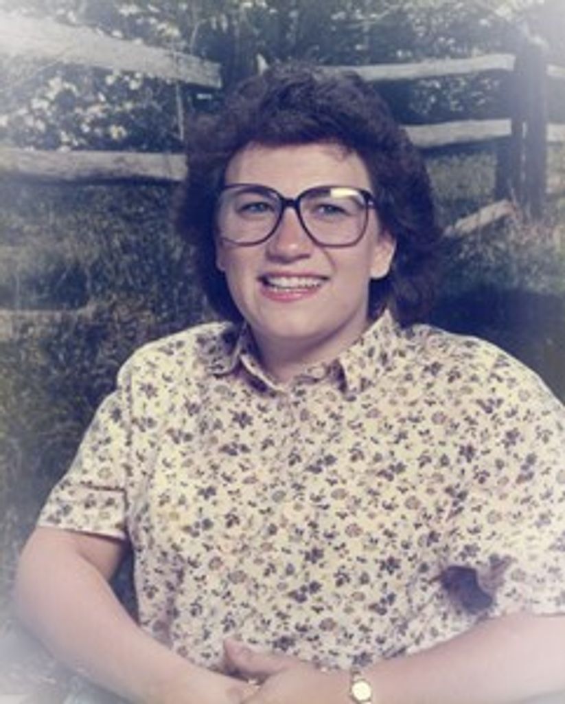 Jacqueline L. Ulm-Hopping