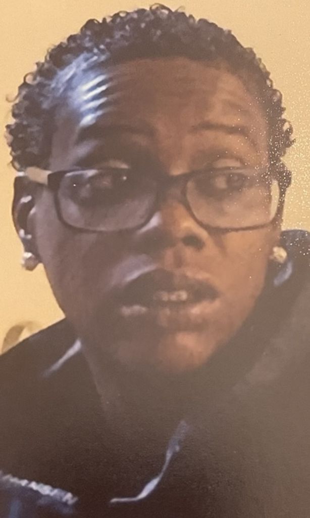 Antoinette Lawane "Peaches" Dillard