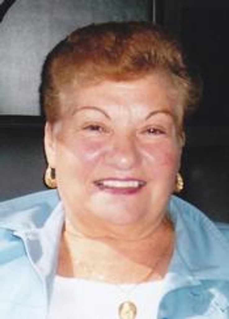 Michela "Mickey" Nardini (Nee Iuliani)