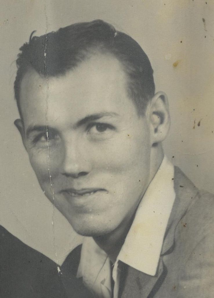 Lester Eugene Knapp Profile Photo