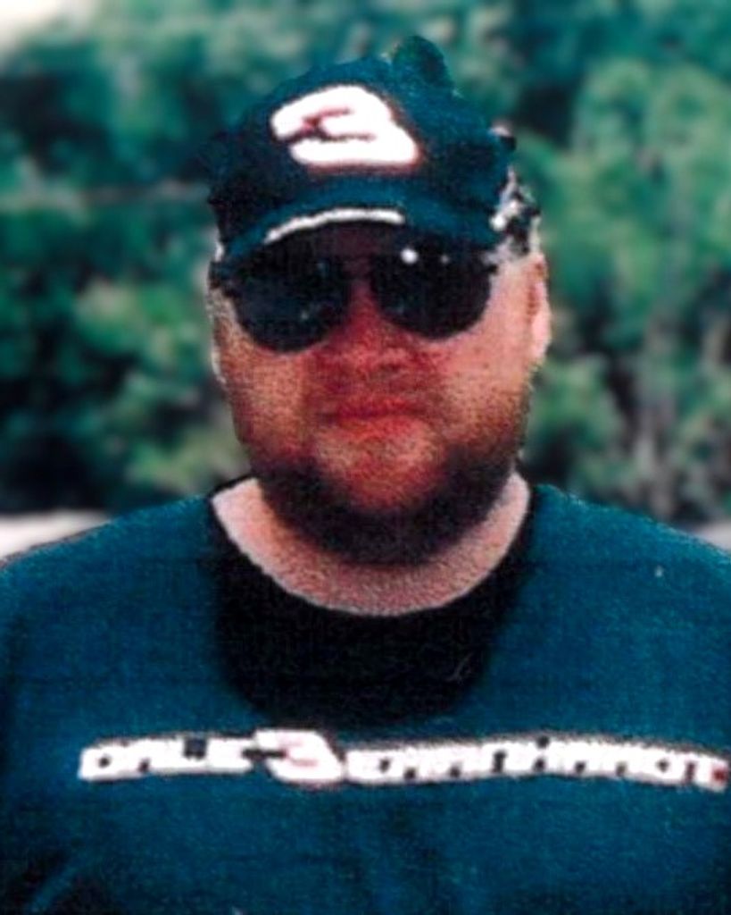 Michael Scott Horn Profile Photo