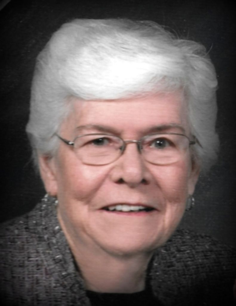Marilyn "Joann" Lloyd