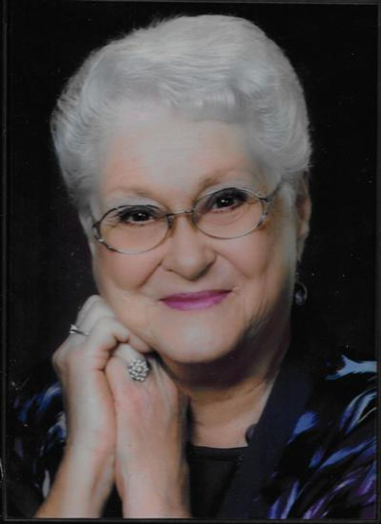 Leta Lois Russell Profile Photo