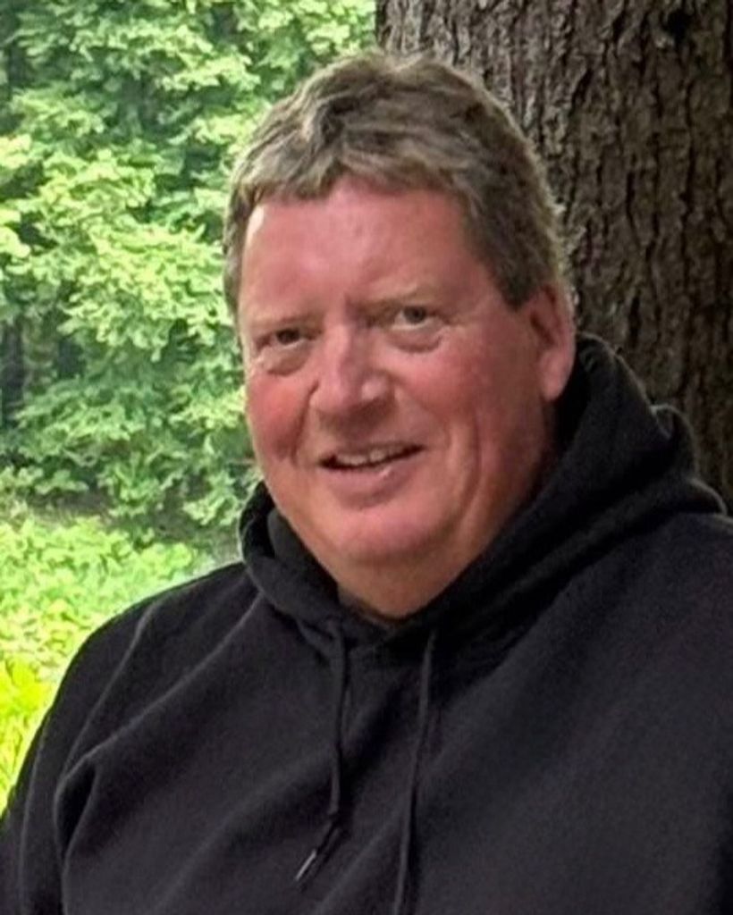 Christopher Royal Profile Photo