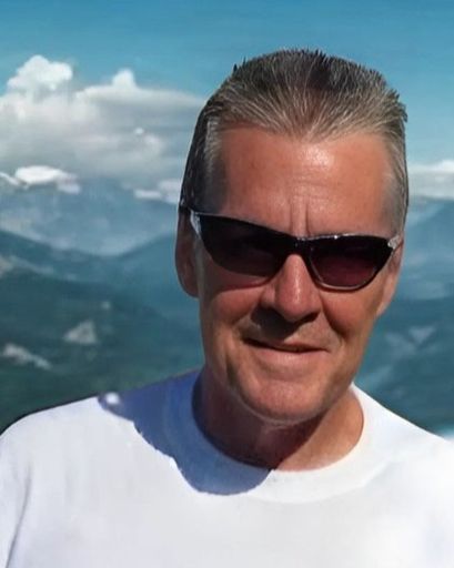 Robert J. Shearman's obituary image